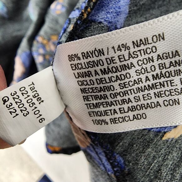 Ava And Viv Womens Top Size X Floral Sweetheart Neck Peplum Puff Sleeve Smocked - Picture 11 of 11